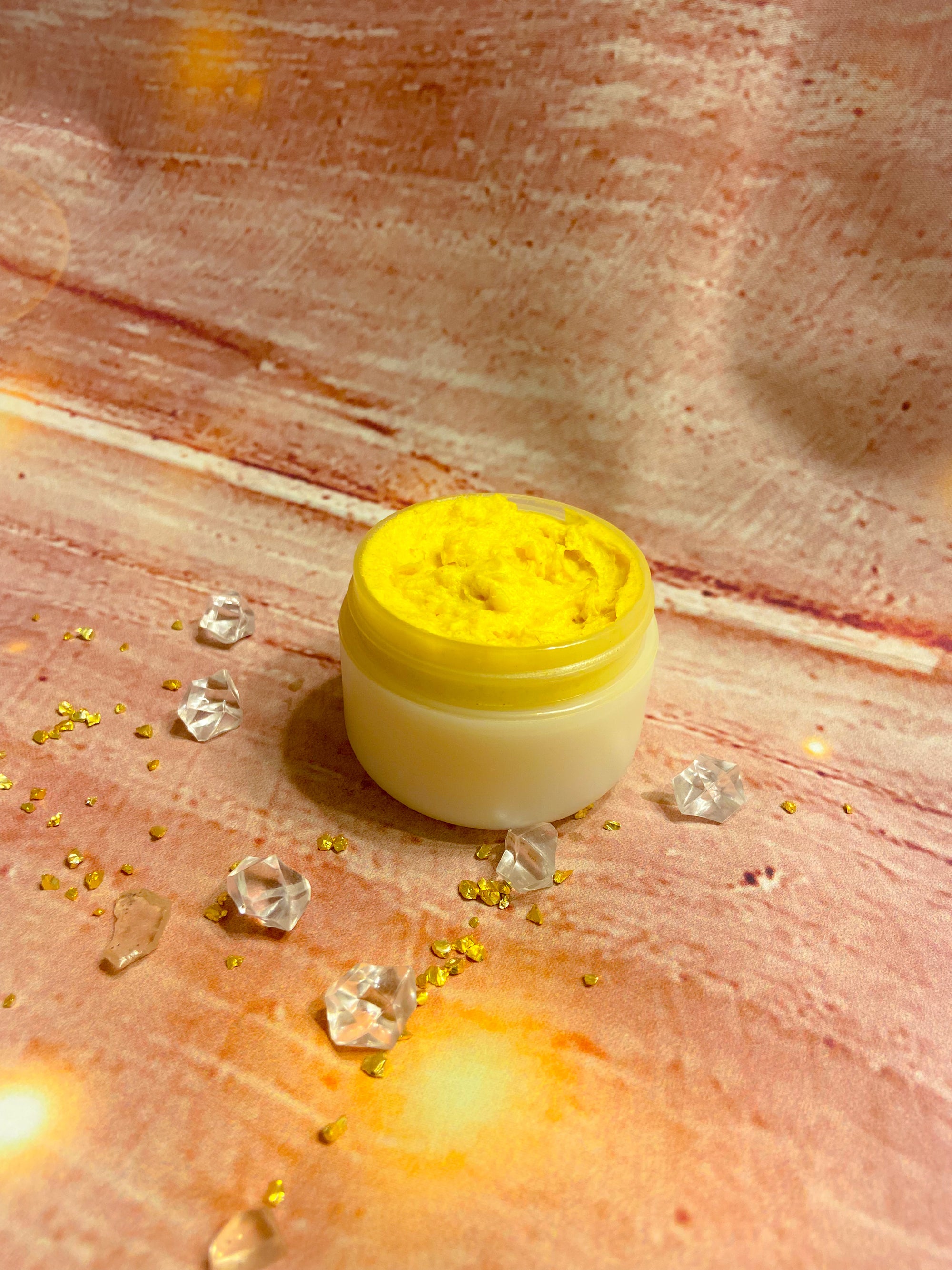 Honey Turmeric Brightening Cream